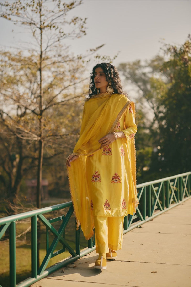 ZUHRA & REHA KURTA & PANT
