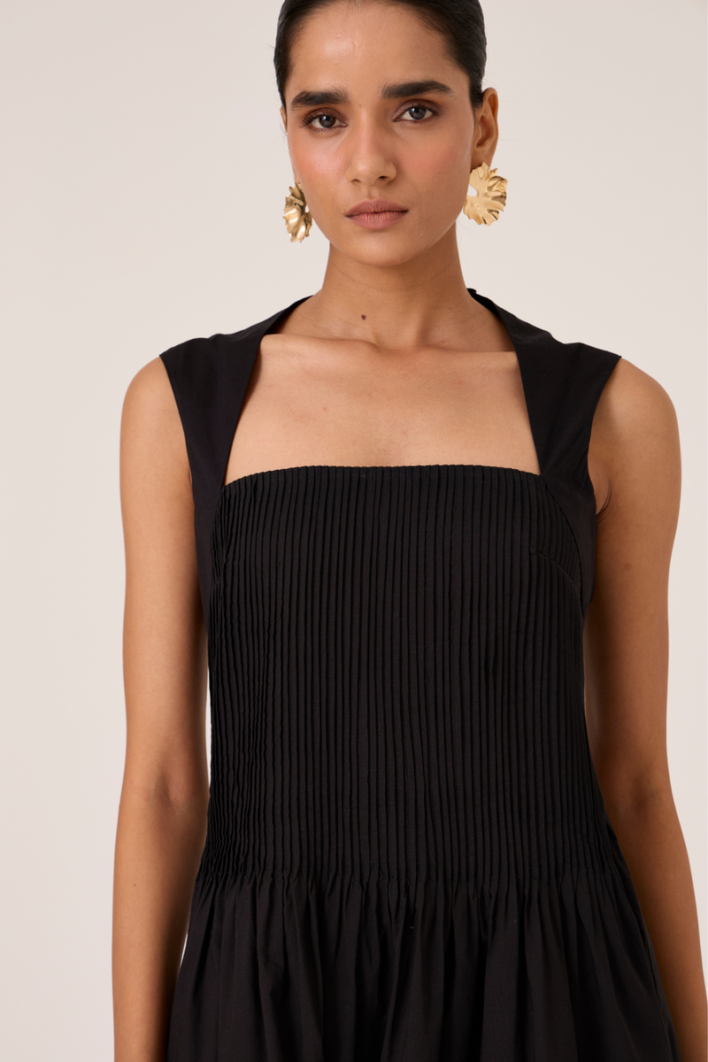 Ziva Black Pleated Midi Dress cotton by The Summer House in black color for women in Singapore