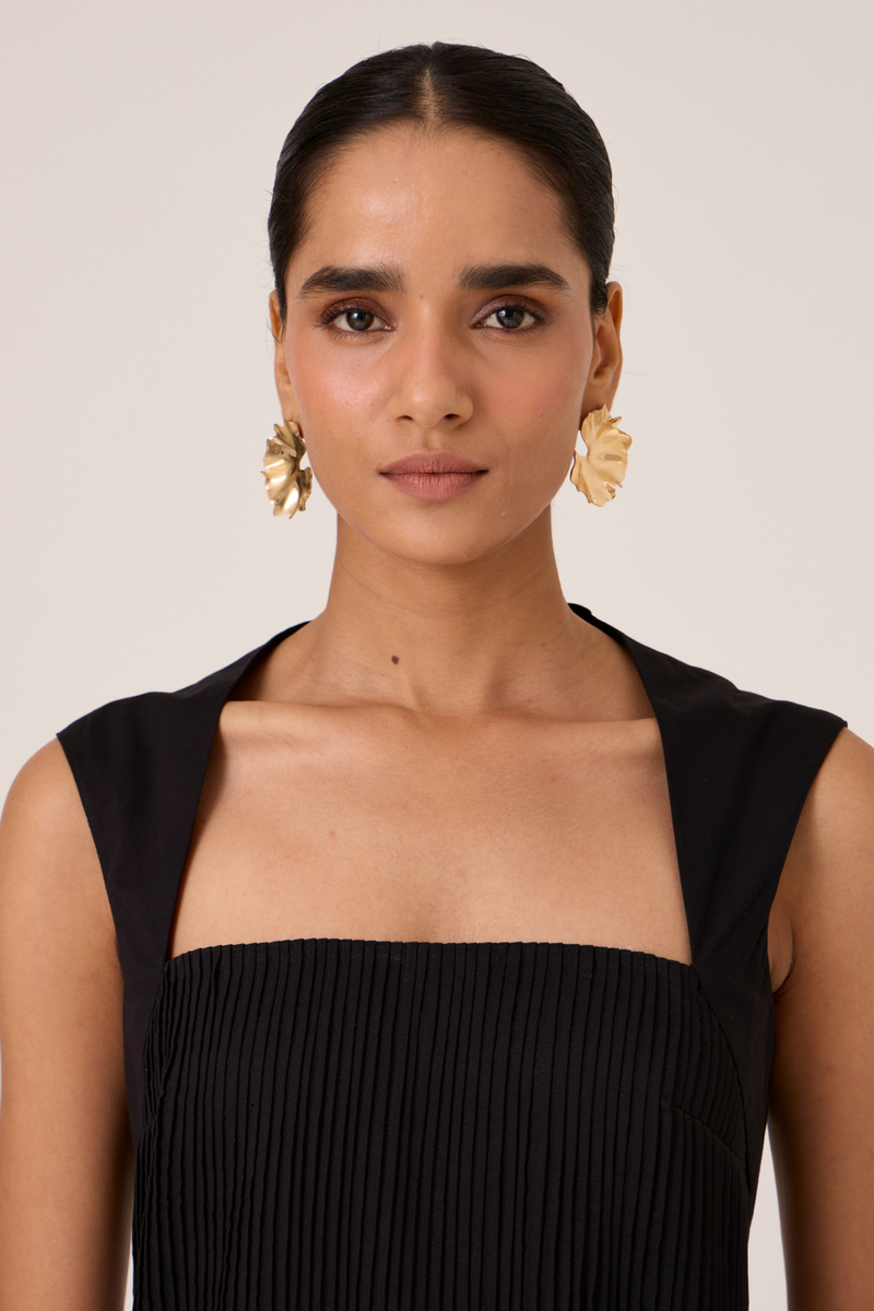 Ziva Black Pleated Midi Dress cotton by The Summer House in black color for women in Singapore