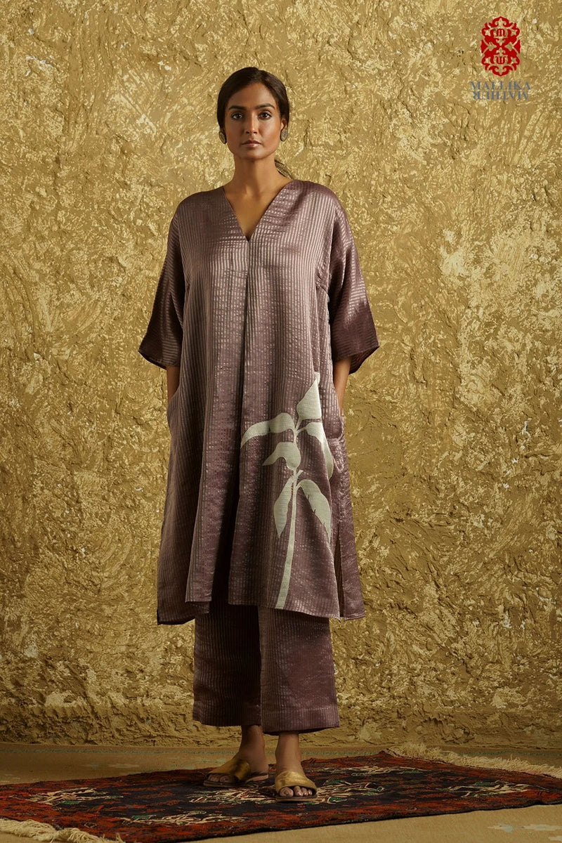 Zuria' kora silver Zari stripes phalsa kora kurta/kurta set by Malika Mathur in phalsa for women in Singapore