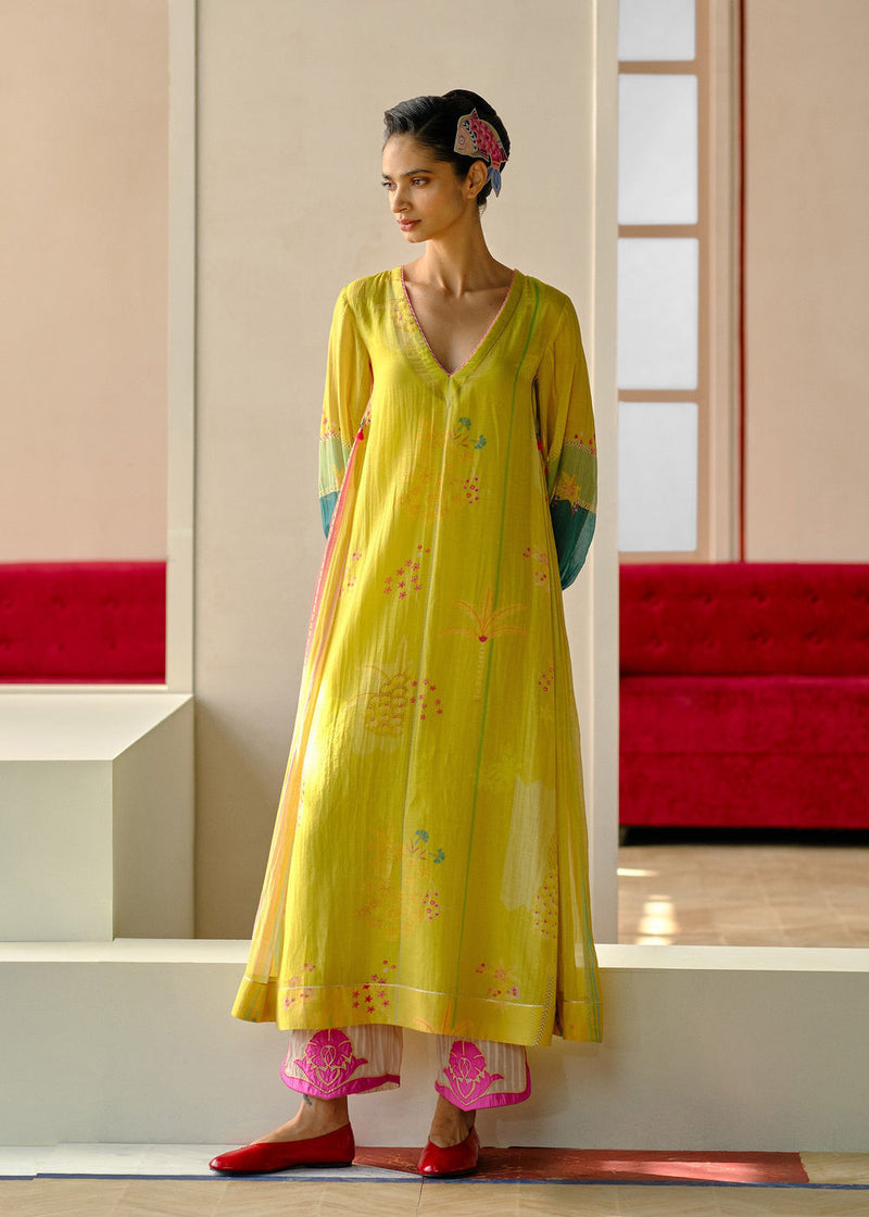 Zyra Yellow Nadira Printed Kurta Set cotton chanderi, shantoon, cotton silk kurta/kurta set by Rajiramniq in yellow for women in Singapore
