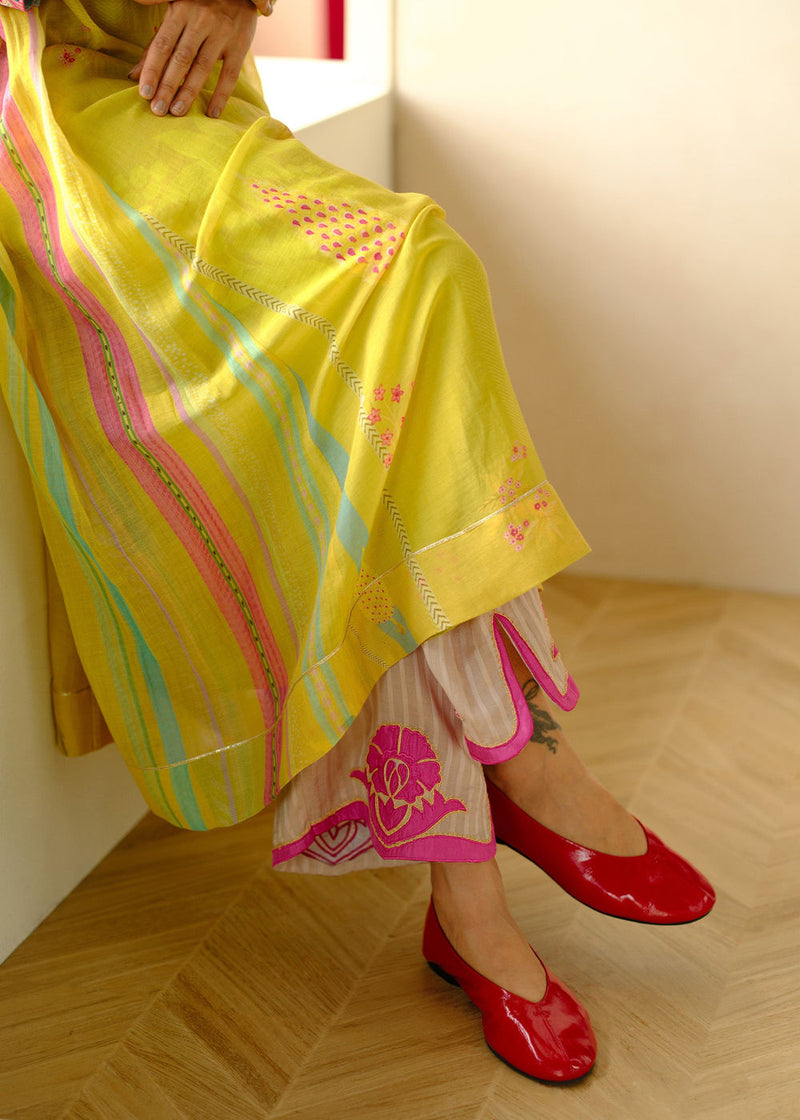 Zyra Yellow Nadira Printed Kurta Set cotton chanderi, shantoon, cotton silk kurta/kurta set by Rajiramniq in yellow for women in Singapore