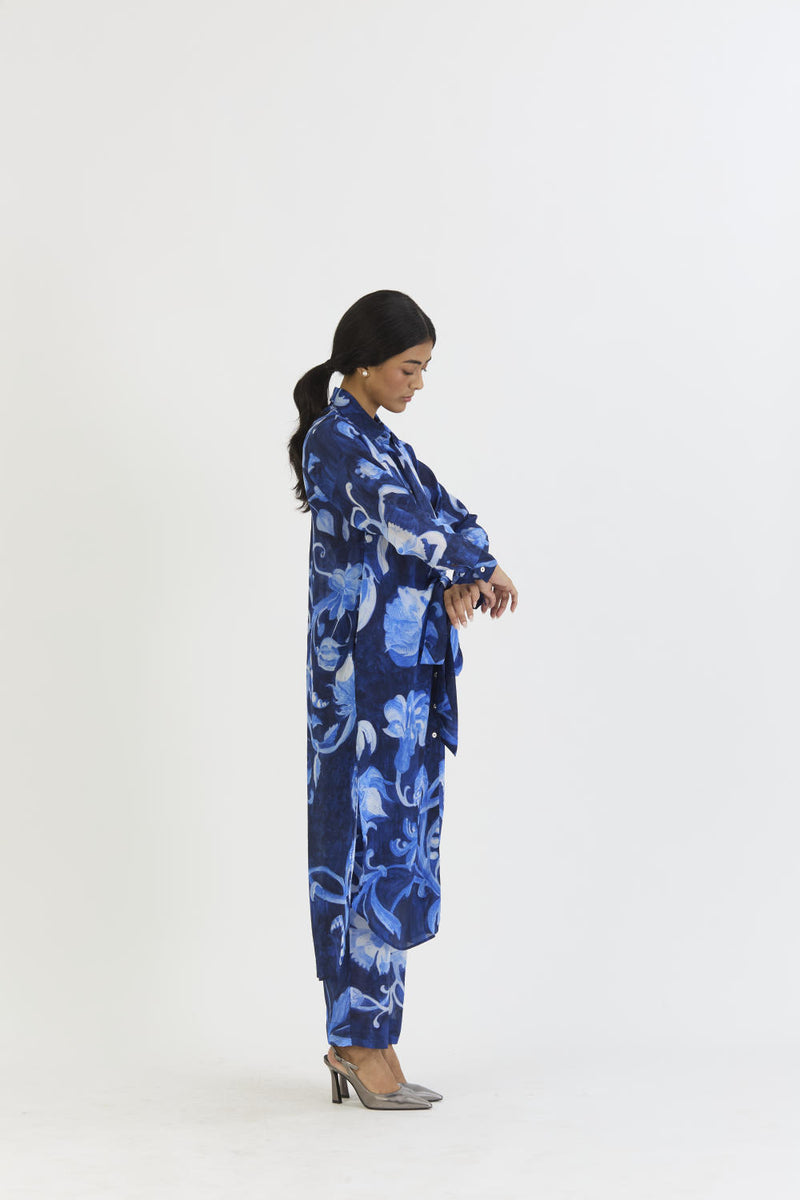 BILBERRY WRAP SET by Yam in blue color for women in Singapore