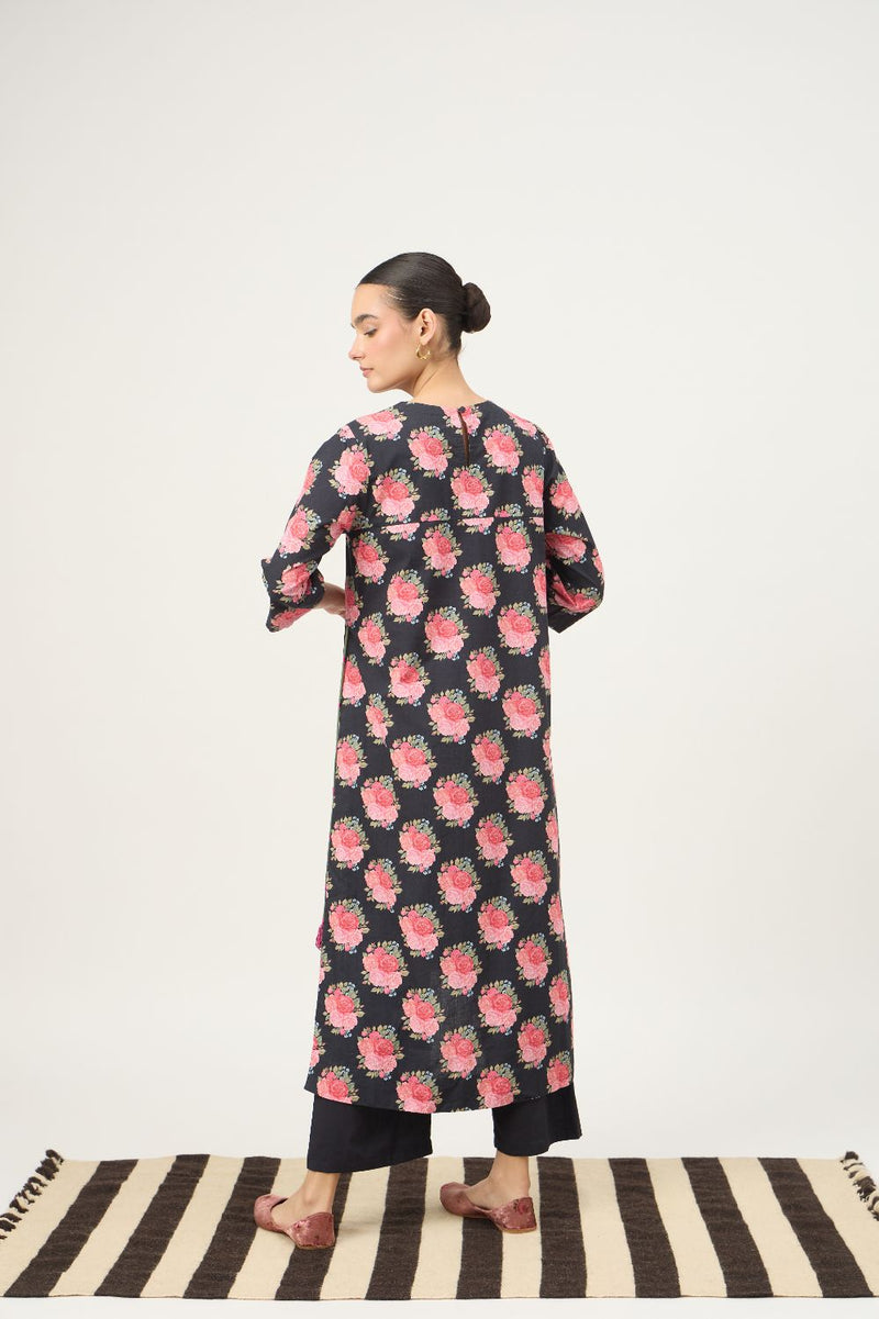 Black Nayab Pant And Kurta And Dupatta Set
