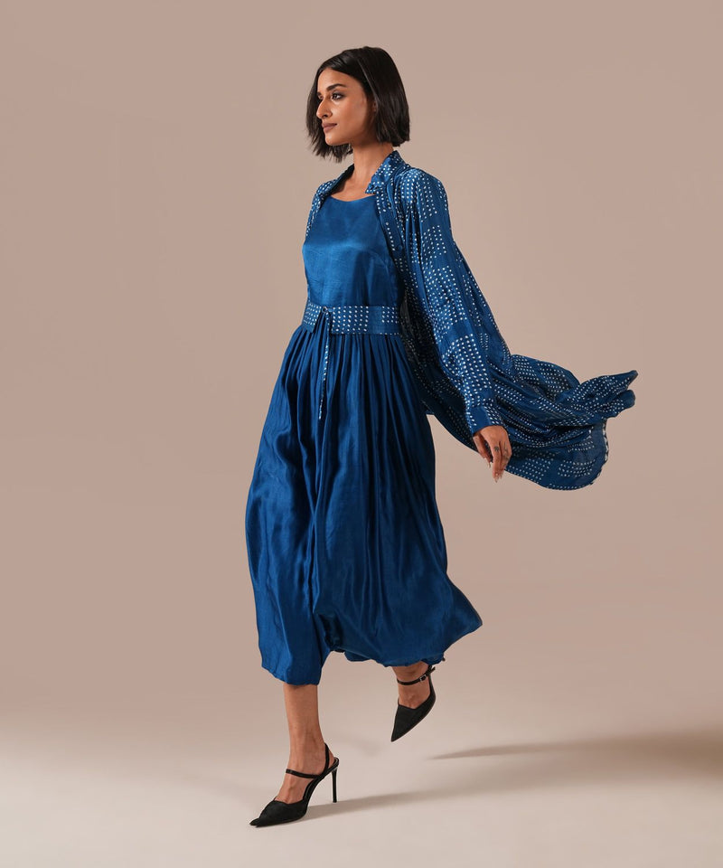 BLOOMING AURA SET silk Buy BLOOMING AURA SET from C&W | Co-Ord Sets for Women by Indigo Dreams in blue color for women in Singapore