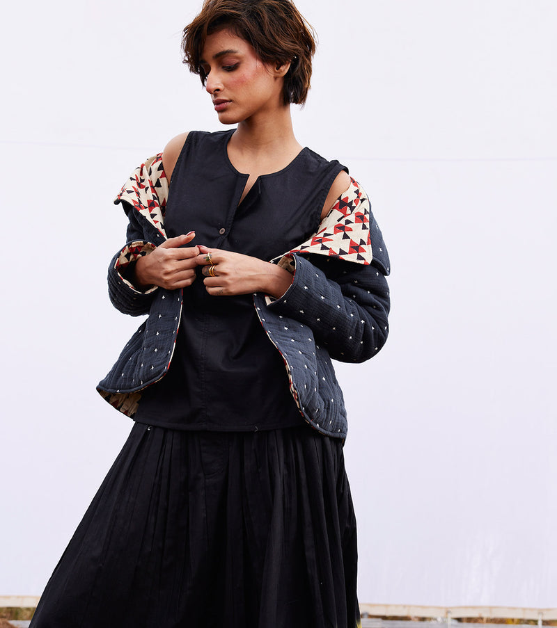Coal jacket cotton by Khara Kapas in black for women in Singapore
