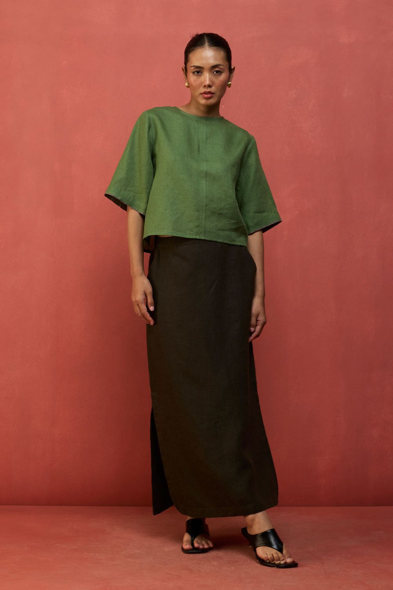 Mariko Cropped Linen Co-ord Set - Fern Green by Manan for in Singapore