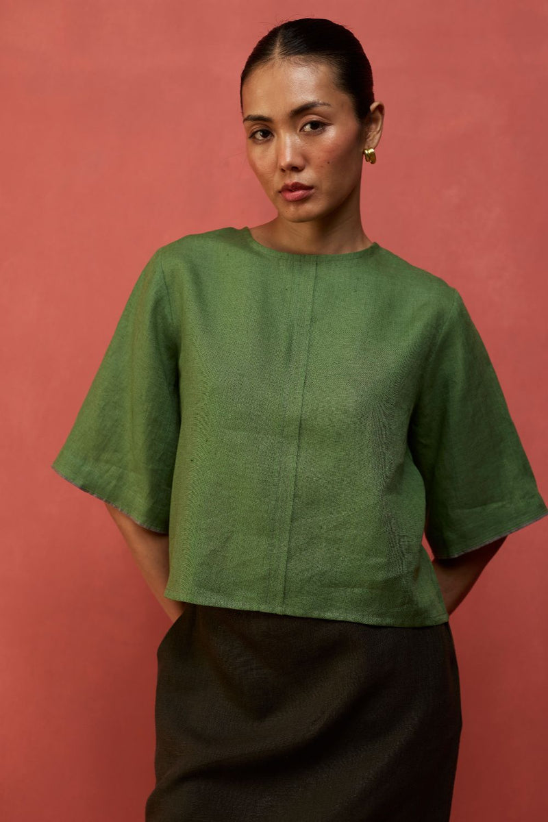 Mariko Cropped Linen Co-ord Set - Fern Green by Manan for in Singapore