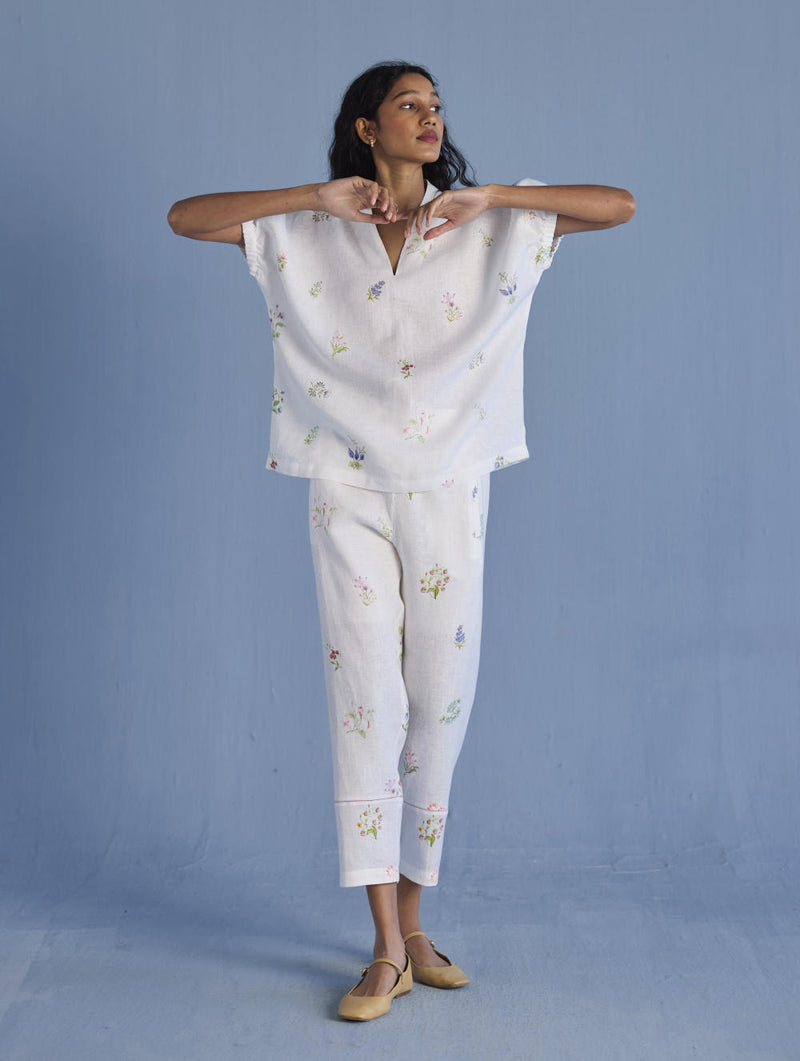 Mihen Elasticated Sleeve Linen Top - White linen by Manan in white color for women in Singapore