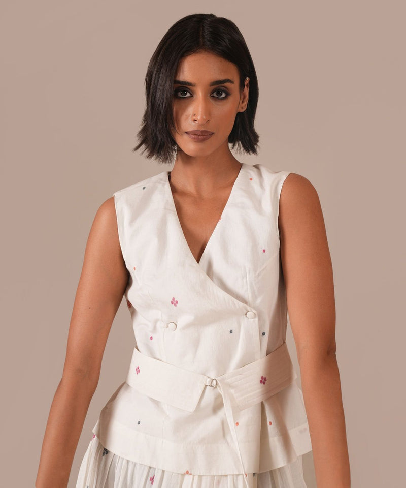 JASMINE DEW SET 100% cotton Buy JASMINE DEW SET from C&W | Co-Ord Sets for Women by Indigo Dreams in white color for women in Singapore