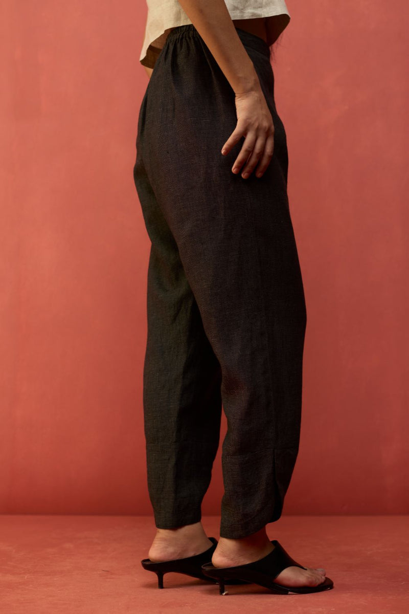 Etsu Yoke Linen Kurta Set - Grey by Manan for in Singapore