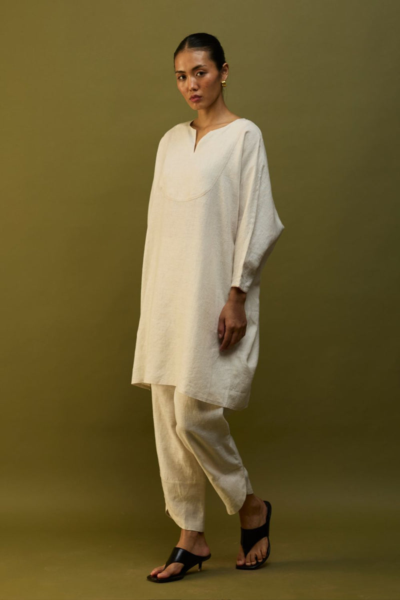 Etsu Yoke Linen Kurta Set - Off White by Manan for in Singapore
