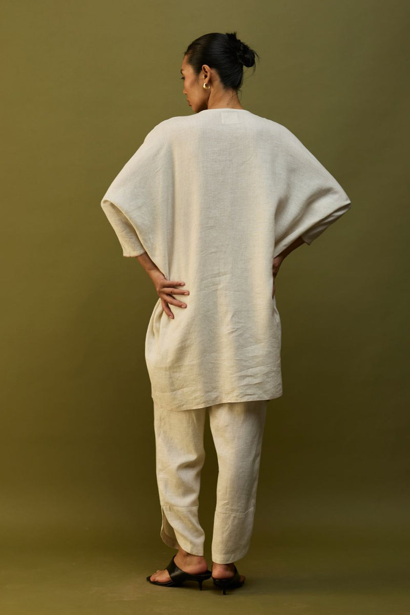 Etsu Yoke Linen Kurta Set - Off White by Manan for in Singapore