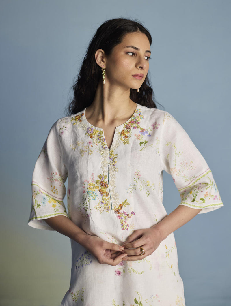 Para Hand-Embroidered Linen Kurta - White linen by Manan in white color for women in Singapore