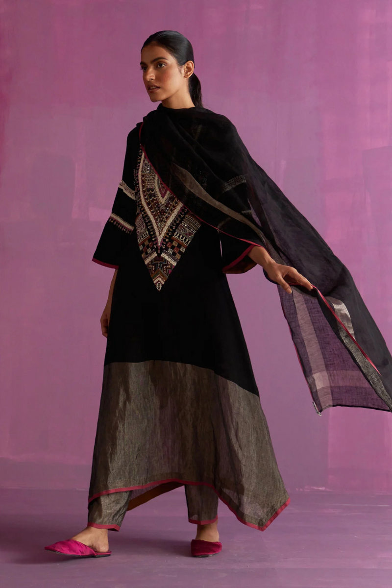Afra Hand-Embroidered Kurta Set - Black linen by Manan in black color for women in Singapore