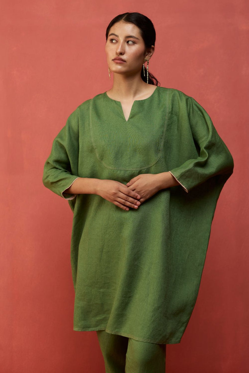 Etsu Yoke Linen Kurta - Fern Green linen by Manan in green color for women in Singapore