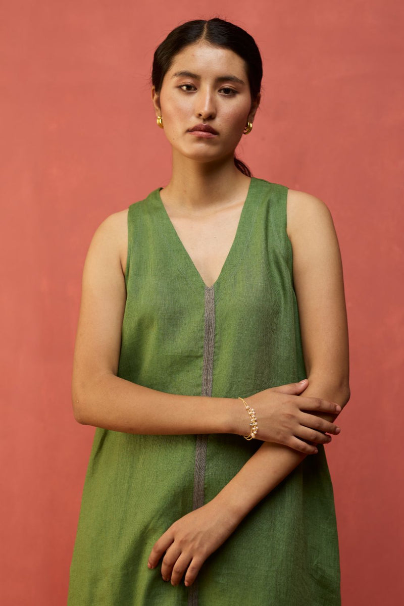 Rohe Sleeveless Linen Tunic - Fern Green by Manan for in Singapore