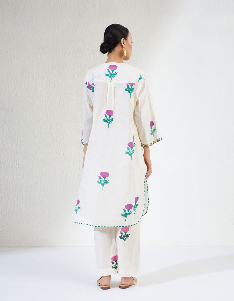 Gulnar Set 3 cotton Light Kurta Sets by Aavidi in white color for women in Singapore