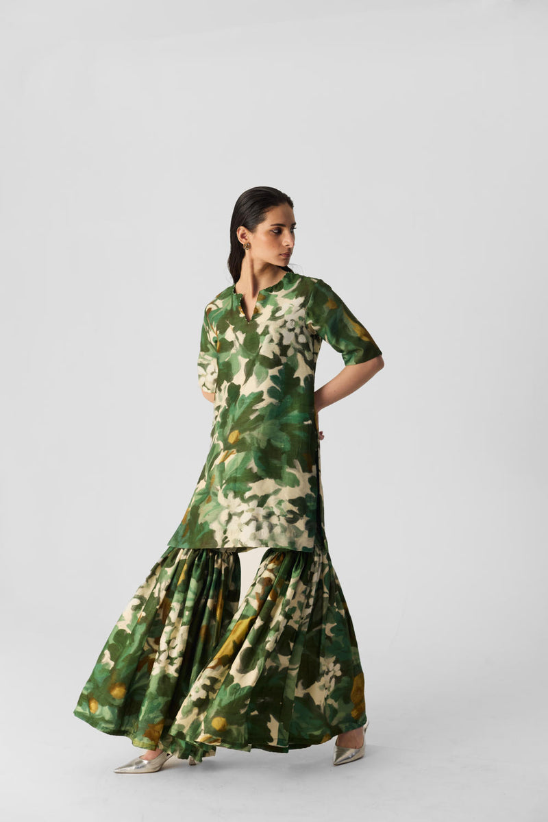 RUSI SHARARA SET silk by Yam in green color for women in Singapore