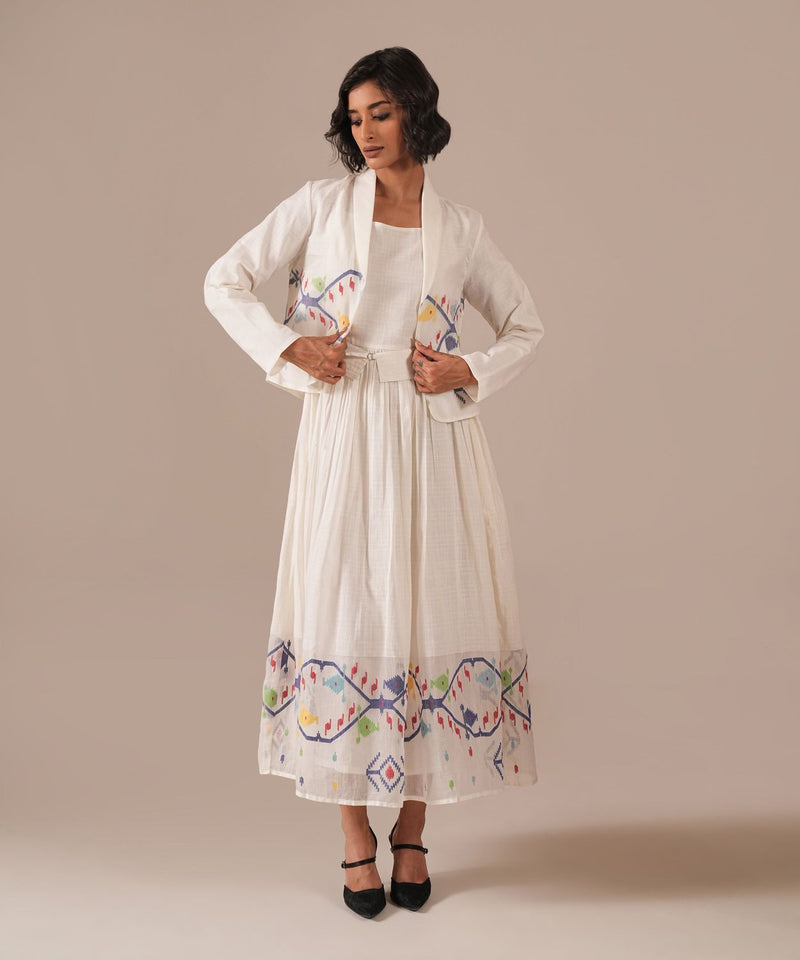 SNOW PETAL SET 100% cotton Buy SNOW PETAL SET from C&W | Co-Ord Sets for Women by Indigo Dreams in white color for women in Singapore