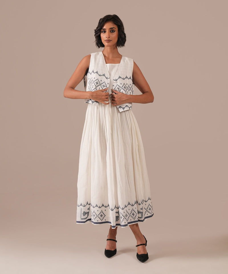 SNOWFLAKE DRIFT SET 100% cotton Buy SNOWFLAKE DRIFT SET from C&W | Co-Ord Sets for Women by Indigo Dreams in white color for women in Singapore