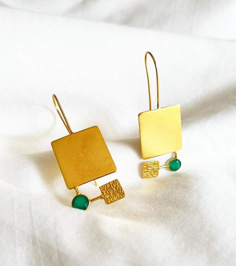 Hoor earring by Khara Kapas Jewellery for women in Singapore
