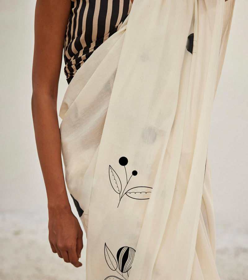 Luna saree Sarees by Khara Kapas in white for women in Singapore