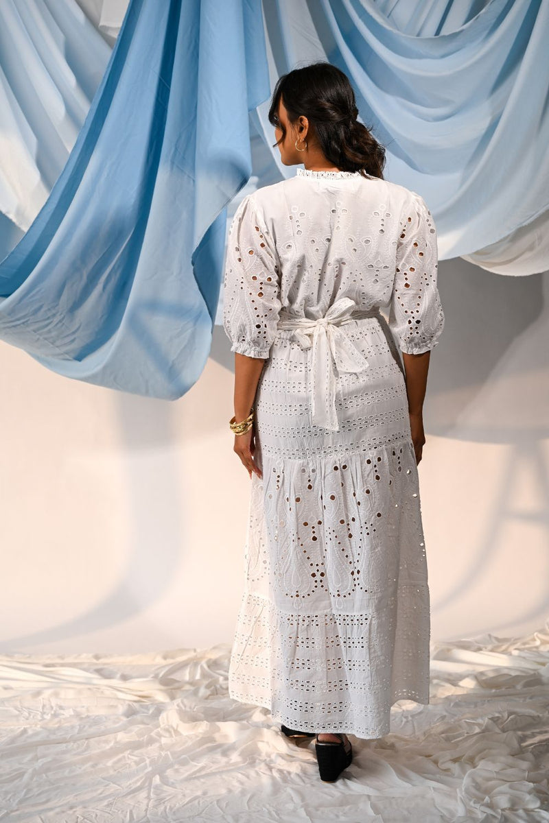 Prosecco at Sunset in Ivory