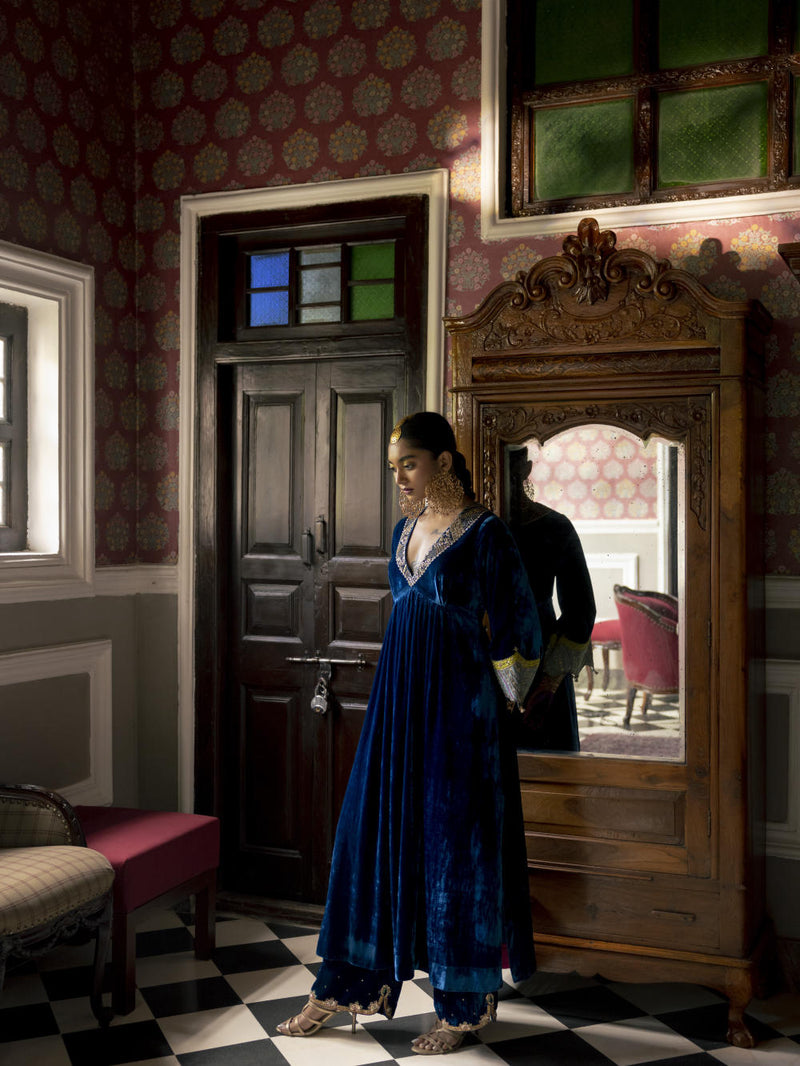 Fariba Blue Bell Sleeve Velvet Kurta Set Kurta Sets by Rajiramniq for women in Singapore