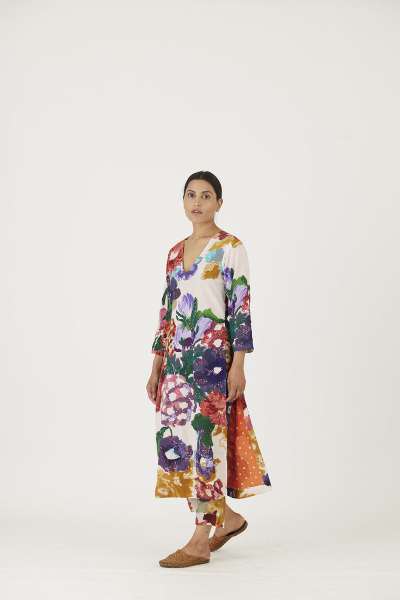 FARAH WHITE EMBROIDERED KURTA SET Kurta Sets by Yam for women in Singapore