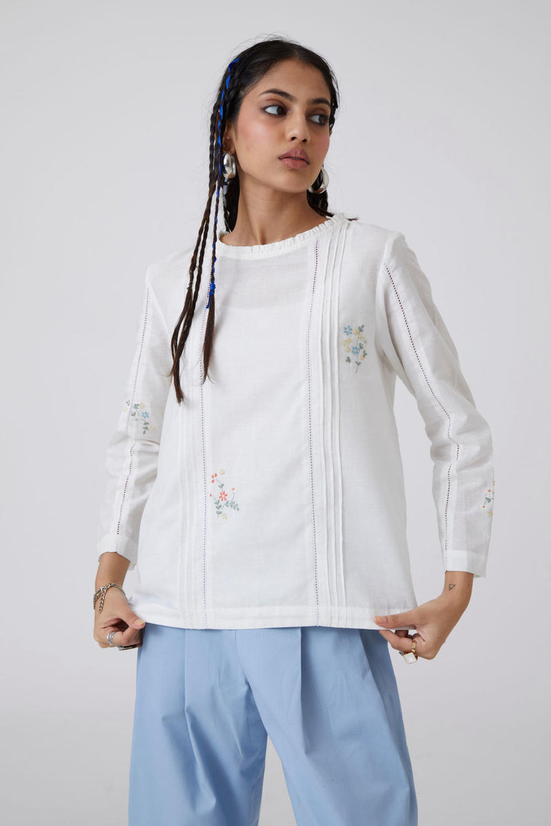 Hurit - Top Top & Tunics by The Summer House in white color for women in Singapore