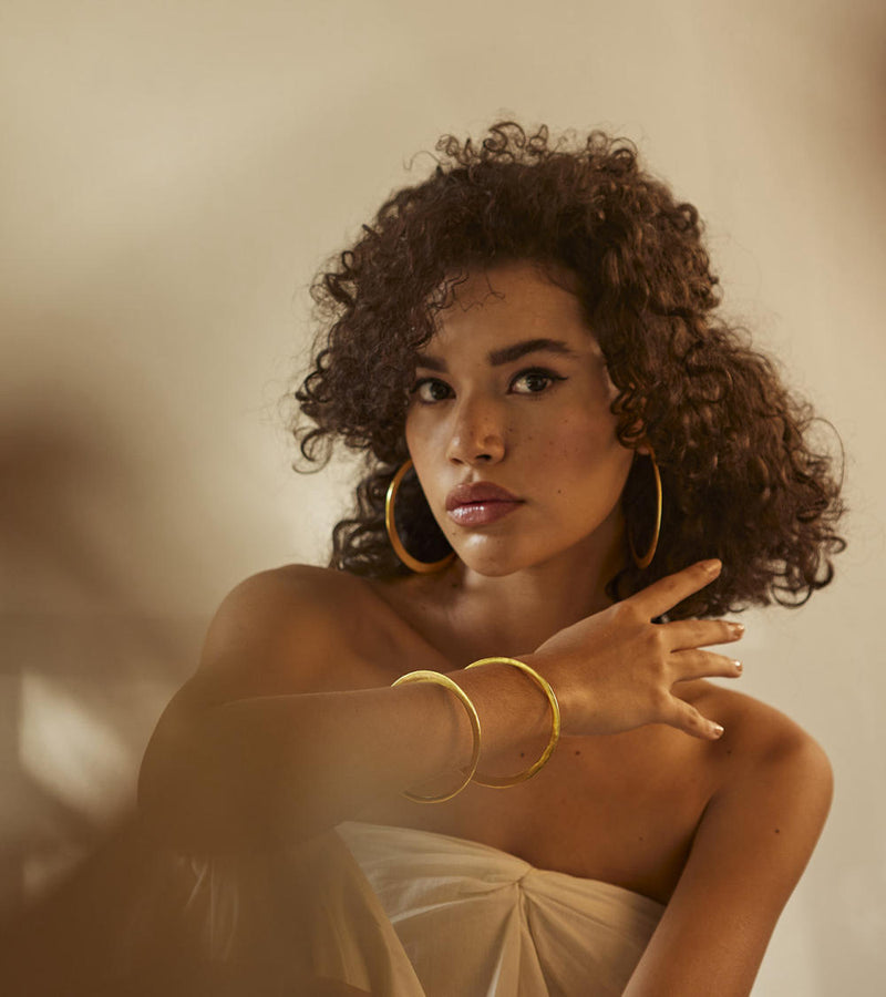 Kaner bangle by Khara Kapas Jewellery for women in Singapore