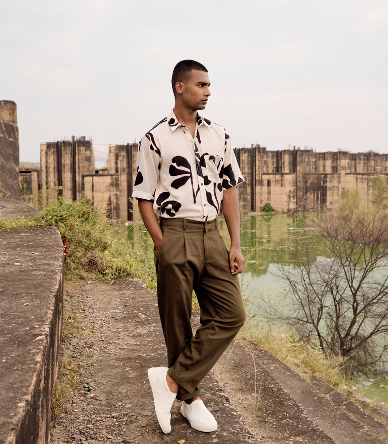 Olivebird Trouser cotton by Khara Kapas Men in green for men in Singapore