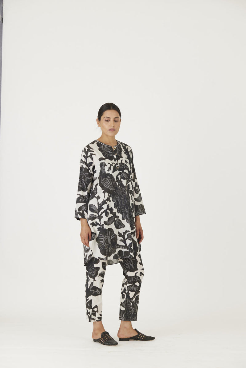 MELINA SHORT KURTA SET Kurta Sets by Yam in black color for women in Singapore