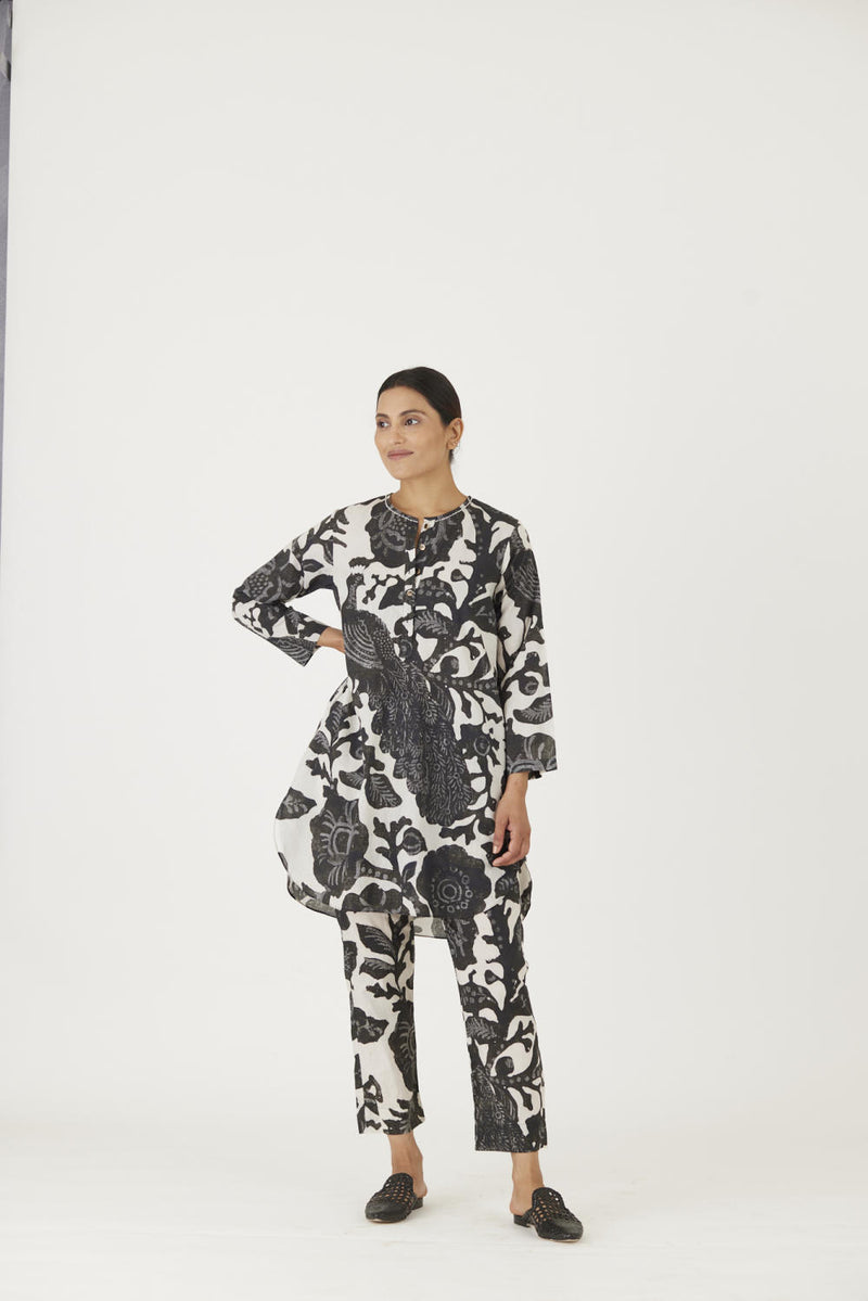 MELINA SHORT KURTA SET Kurta Sets by Yam in black color for women in Singapore