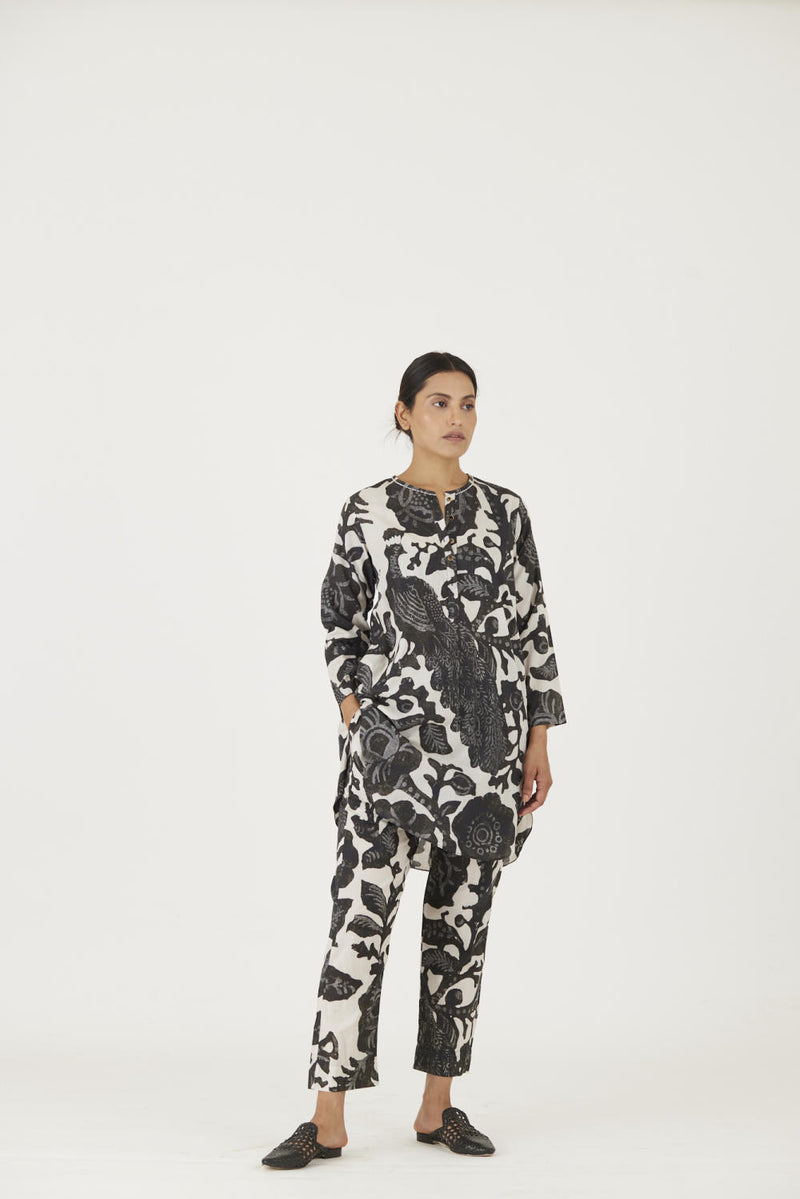 MELINA SHORT KURTA SET Kurta Sets by Yam in black color for women in Singapore