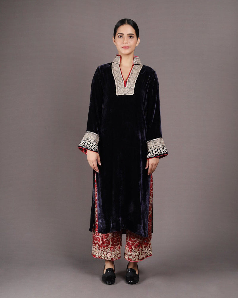 Aasma Kurta Canvas & Weaves