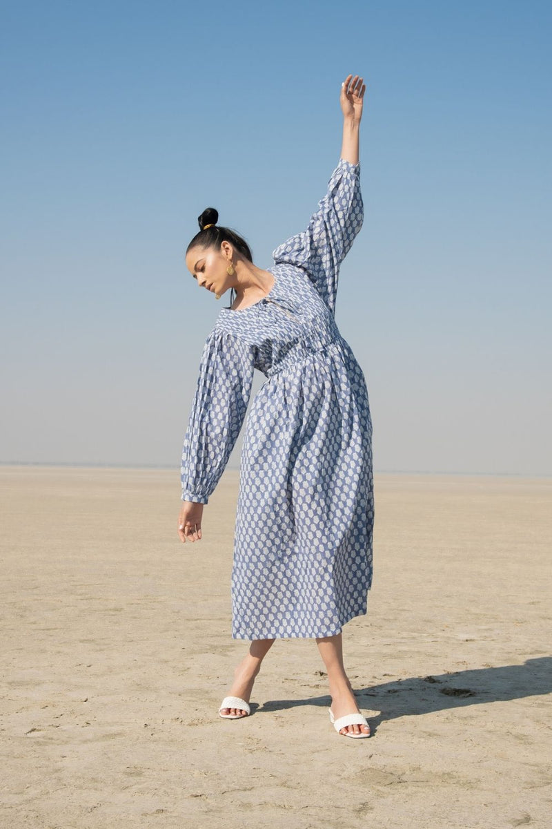 Blue Lotus Gather Dress Fashion Marche