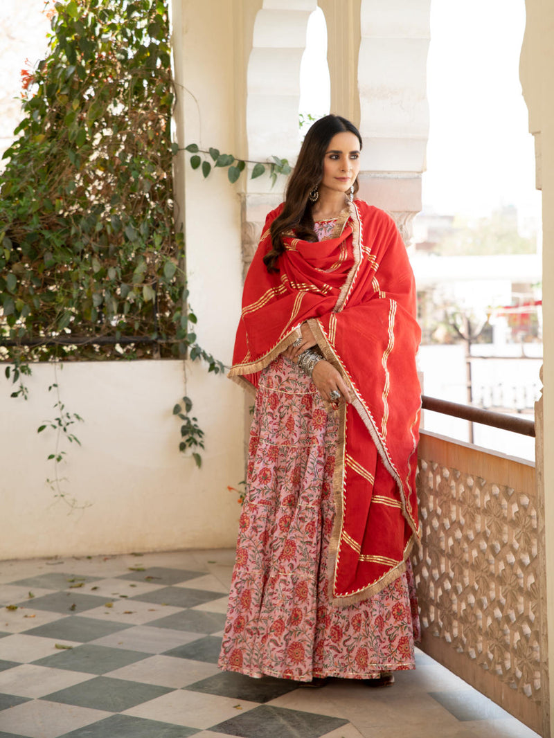 Chaand Inaya Gudhal Skirt Set Chaand Inaya Gudhal Skirt Set by Maison Shefali by Maison Shefali for women in Singapore