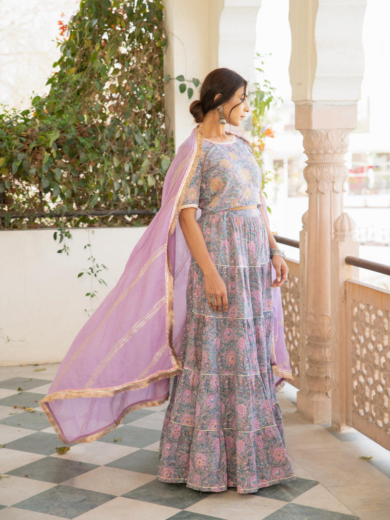 Chaand Inaya Skirt Set Chaand Inaya Skirt Set by Maison Shefali by Maison Shefali for women in Singapore