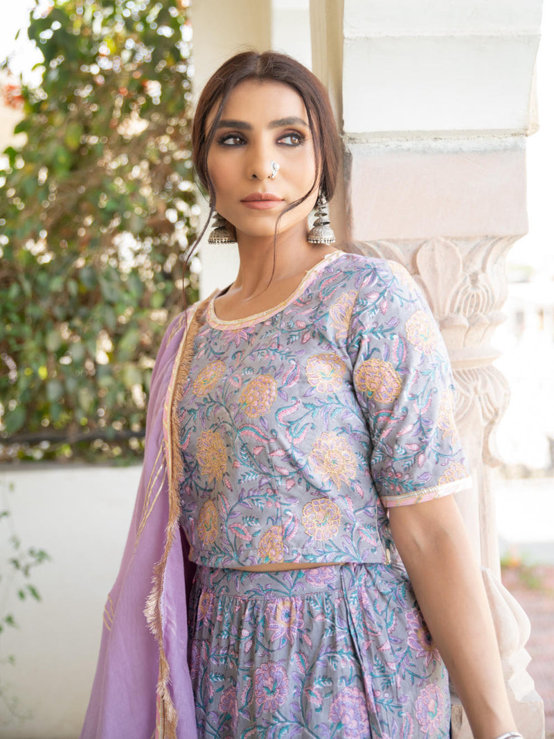 Chaand Inaya Skirt Set Chaand Inaya Skirt Set by Maison Shefali by Maison Shefali for women in Singapore