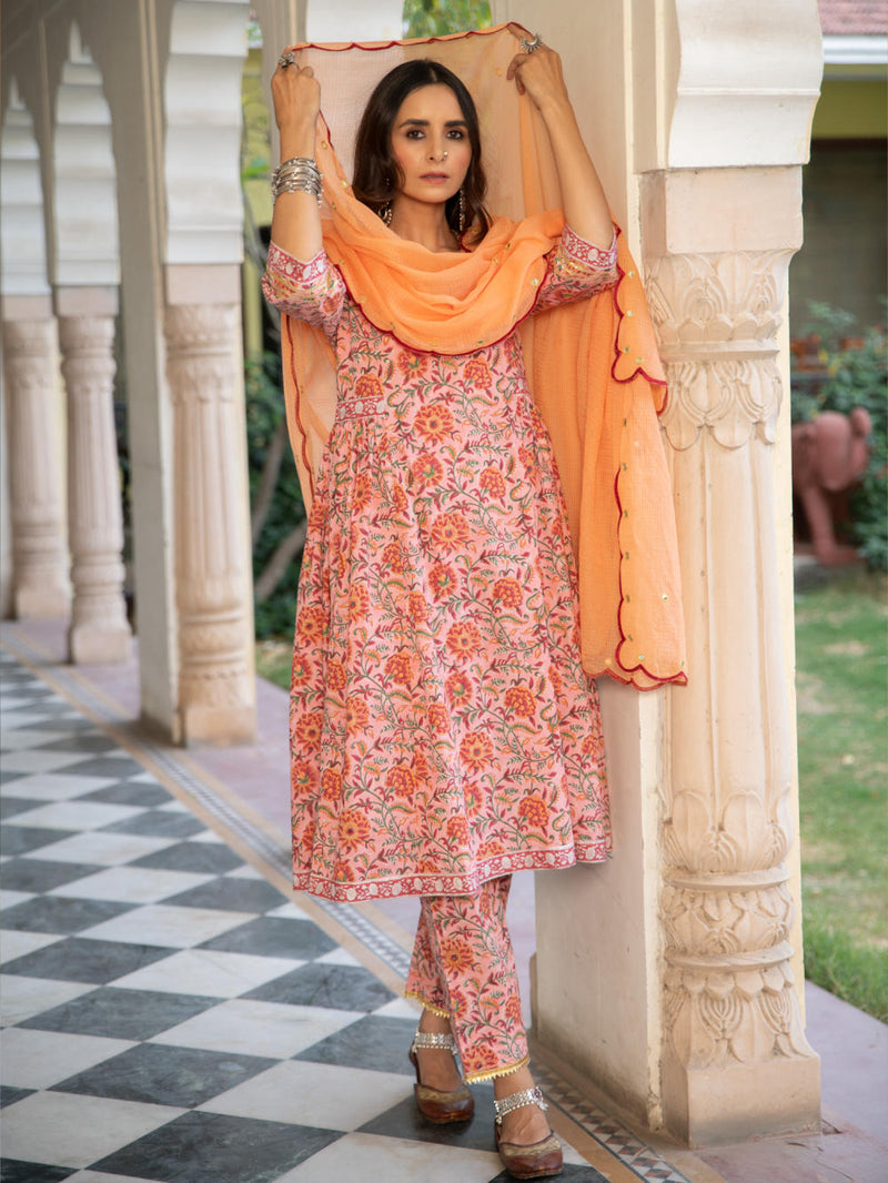 Chaand mohena Chaand mohena by Maison Shefali by Maison Shefali for women in Singapore