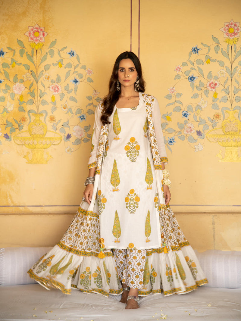Chaand mughal baagh jacket set Chaand mughal baagh jacket set by Maison Shefali by Maison Shefali for women in Singapore