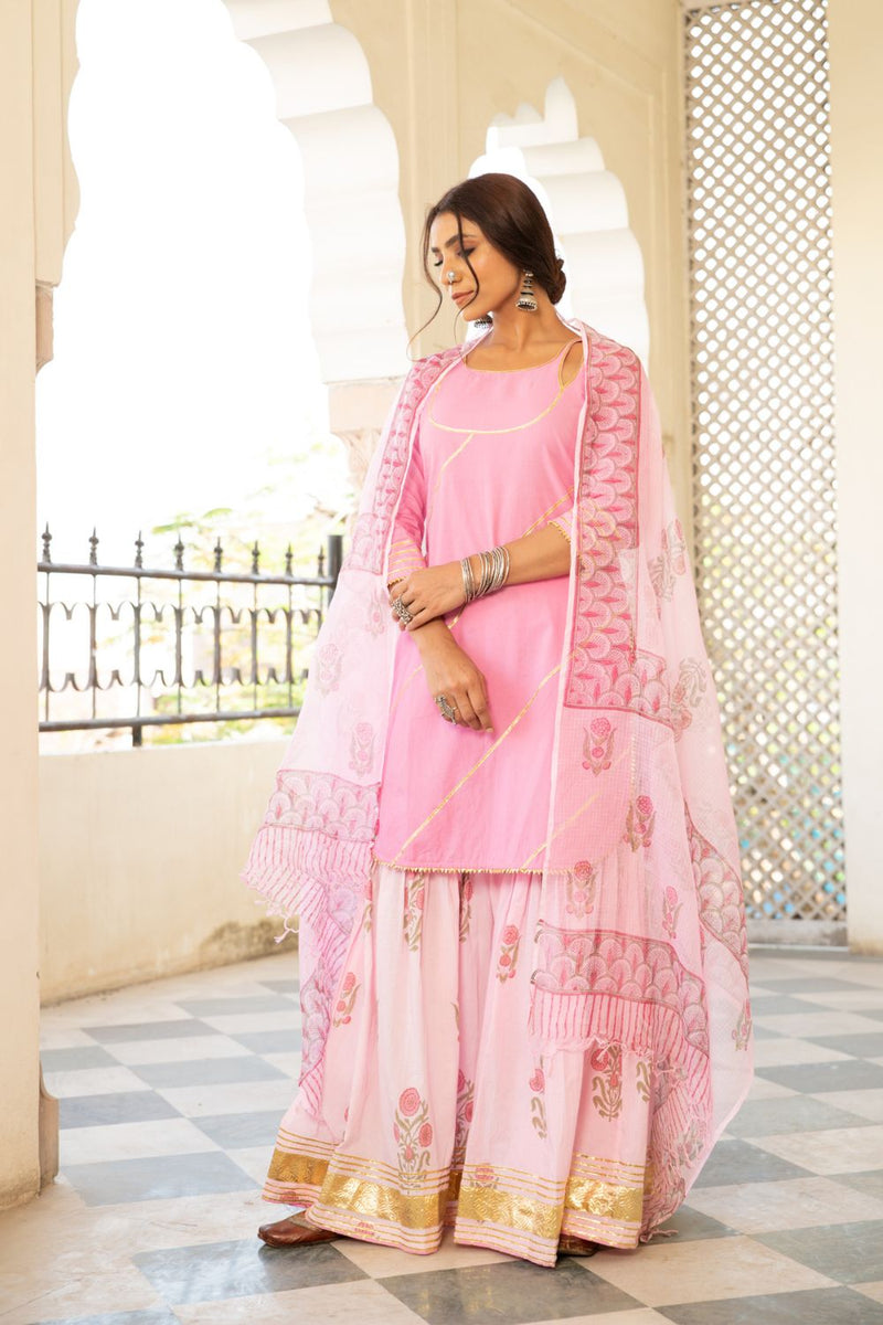 Chaand sharanya gulabi Chaand sharanya gulabi by Maison Shefali by Maison Shefali for women in Singapore