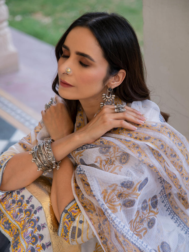 Chaand tahira Chaand tahira by Maison Shefali by Maison Shefali for women in Singapore