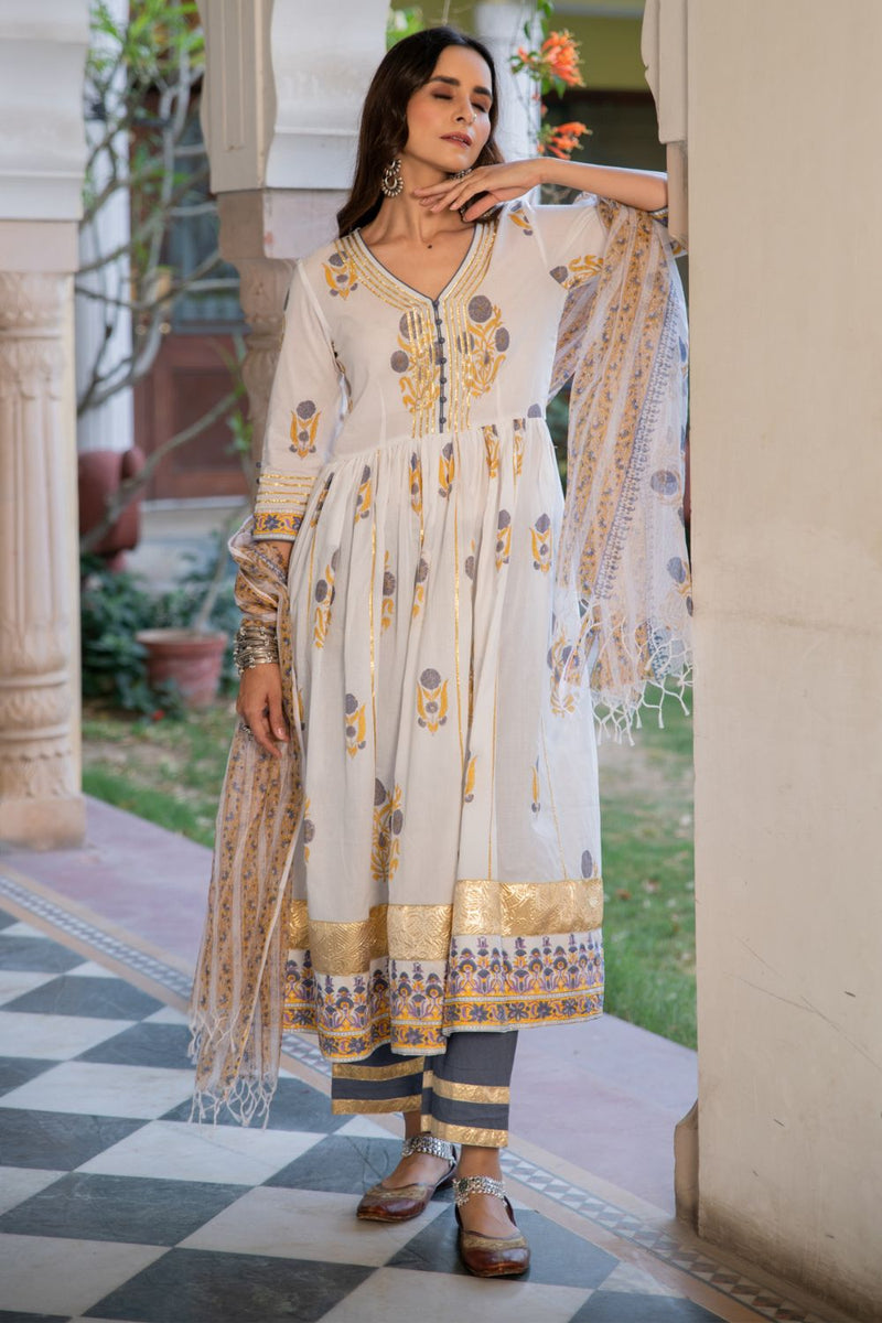 Chaand tahira Chaand tahira by Maison Shefali by Maison Shefali for women in Singapore