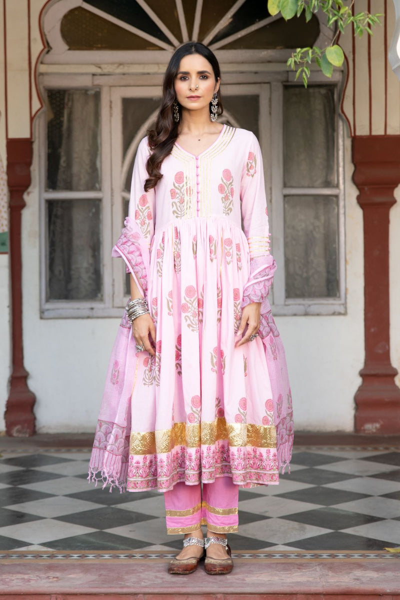 Chaand Tahira Gulaabi Chaand Tahira Gulaabi by Maison Shefali by Maison Shefali for women in Singapore