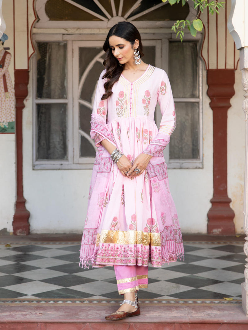 Chaand Tahira Gulaabi Chaand Tahira Gulaabi by Maison Shefali by Maison Shefali for women in Singapore