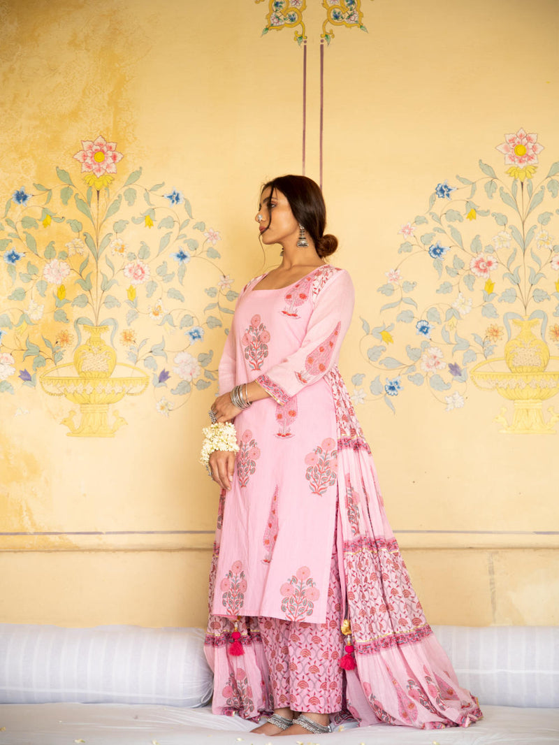 Chandni Gulaab mughal baagh jacket set Chandni Gulaab mughal baagh jacket set by Maison Shefali by Maison Shefali for women in Singapore