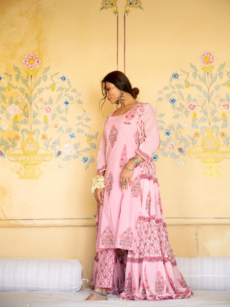 Chandni Gulaab mughal baagh jacket set Chandni Gulaab mughal baagh jacket set by Maison Shefali by Maison Shefali for women in Singapore